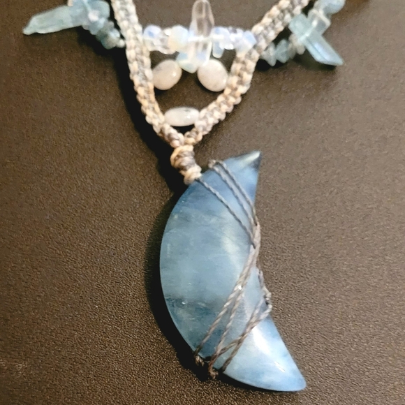 Macrame Aqua marine, Touramalated Moon stone, Apatite, & Blue Quartz neckalace. - Picture 3 of 8